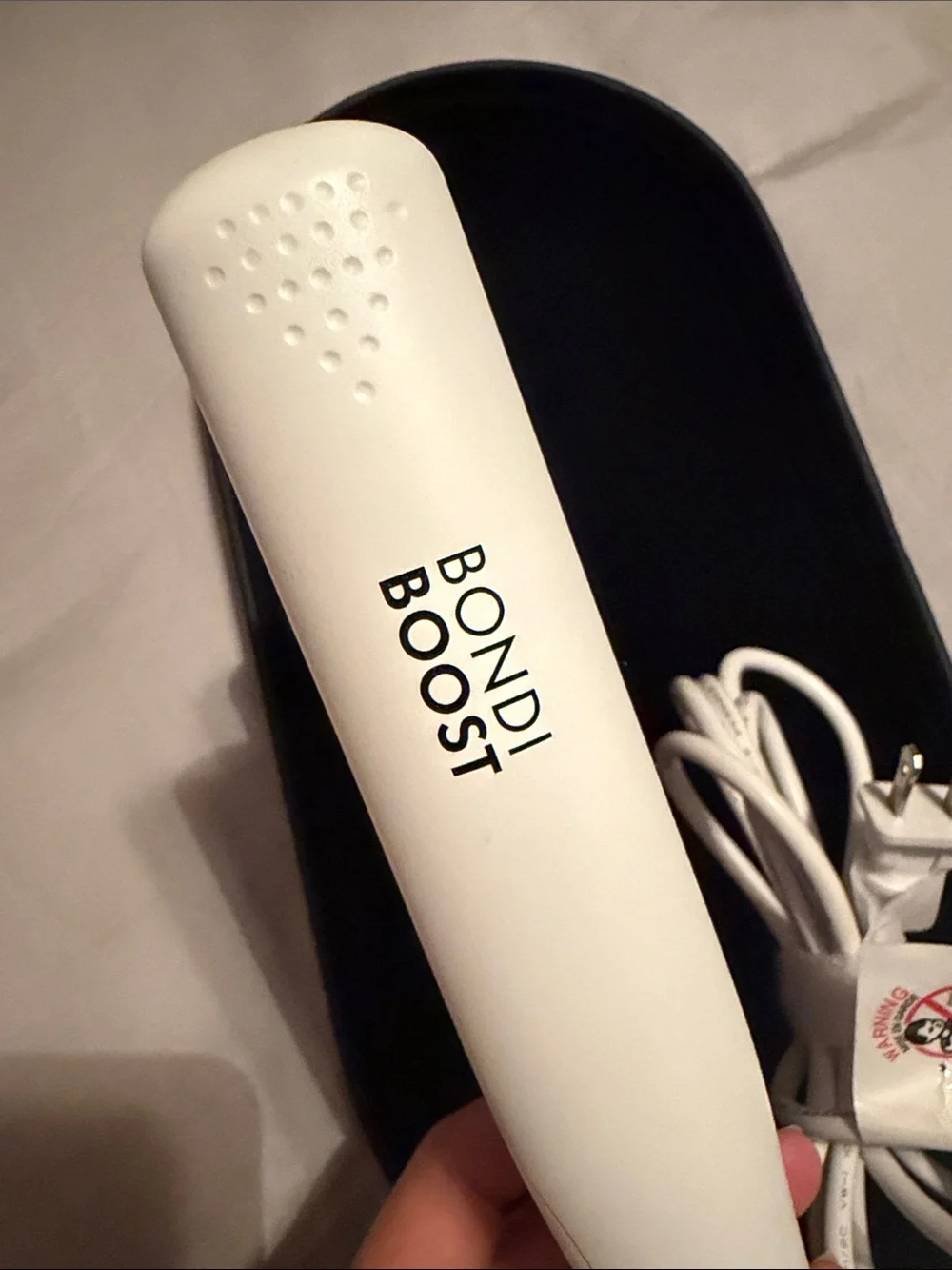 Bondi Boost White Travel Hair Straightener - Compact Corded Styling Iron